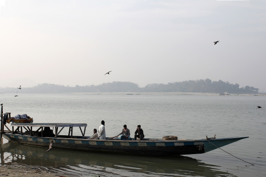 River, ferry, boat, India, Brahmaputra