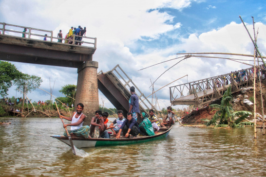 Bangladesh, water, bridge, collapse, boat
