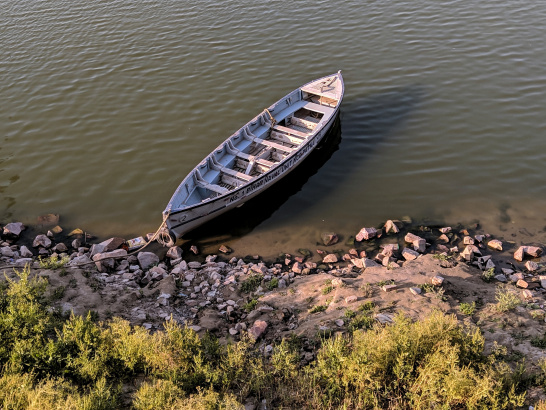 river, boat, Bihar, India
